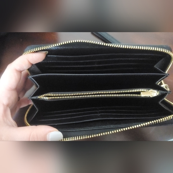 Coach purse, wallet and coin case - Picture 13 of 15